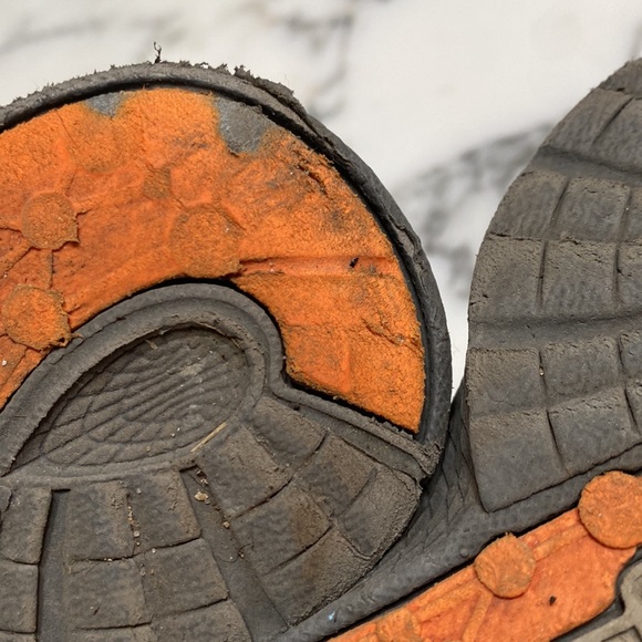 Dark gray with orange detail Toddler Merrell sandals - Picture 7 of 8